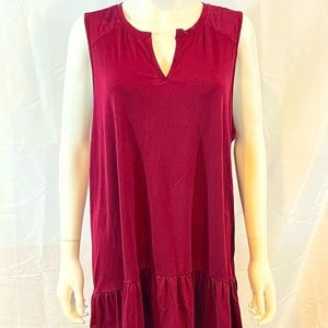 Burgundy sleeveless Tunic